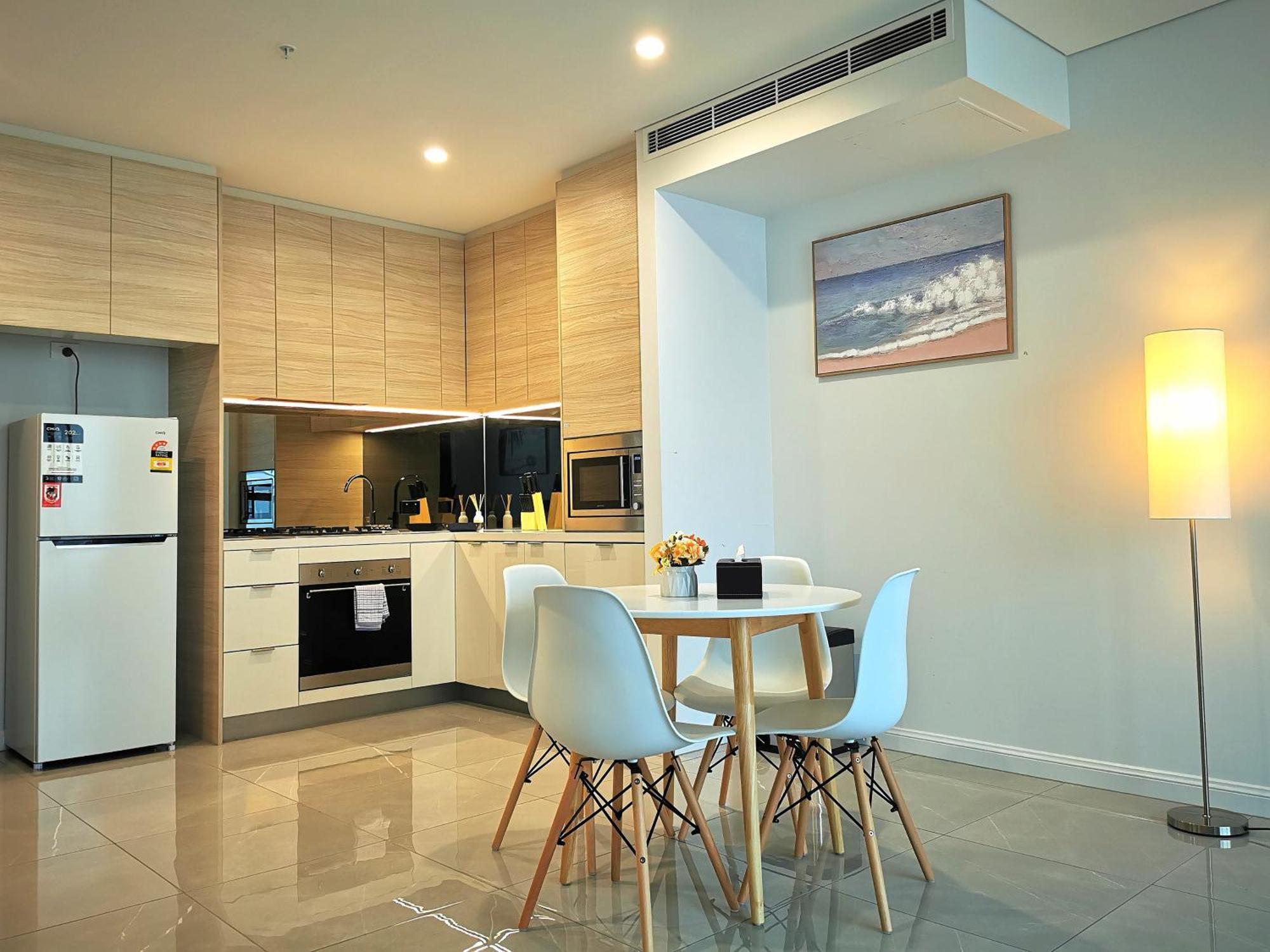Surfers Paradise New Beachfront Apartments ゴールドコースト エクステリア 写真